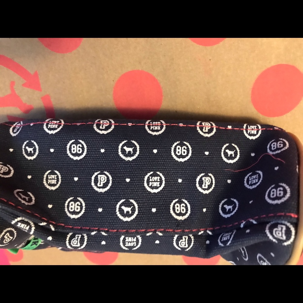 NWOT💗VS PINK VINTAGE BLUE MONOGRAM POUCH - Picture 5 of 6